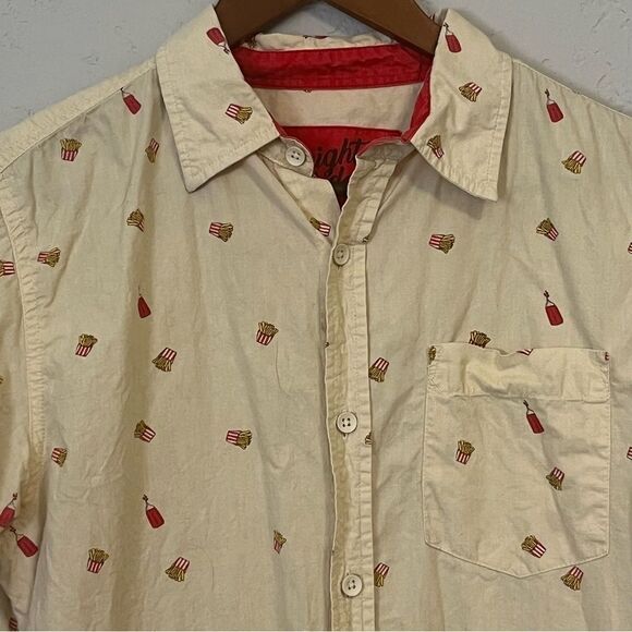 Men's Straight Faded French Fries Short Sleeve Button Down Shirt - Picture 3 of 9